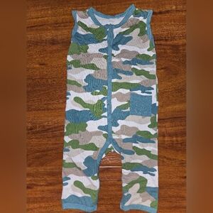 Kyte Baby Camouflage Baby Onesie